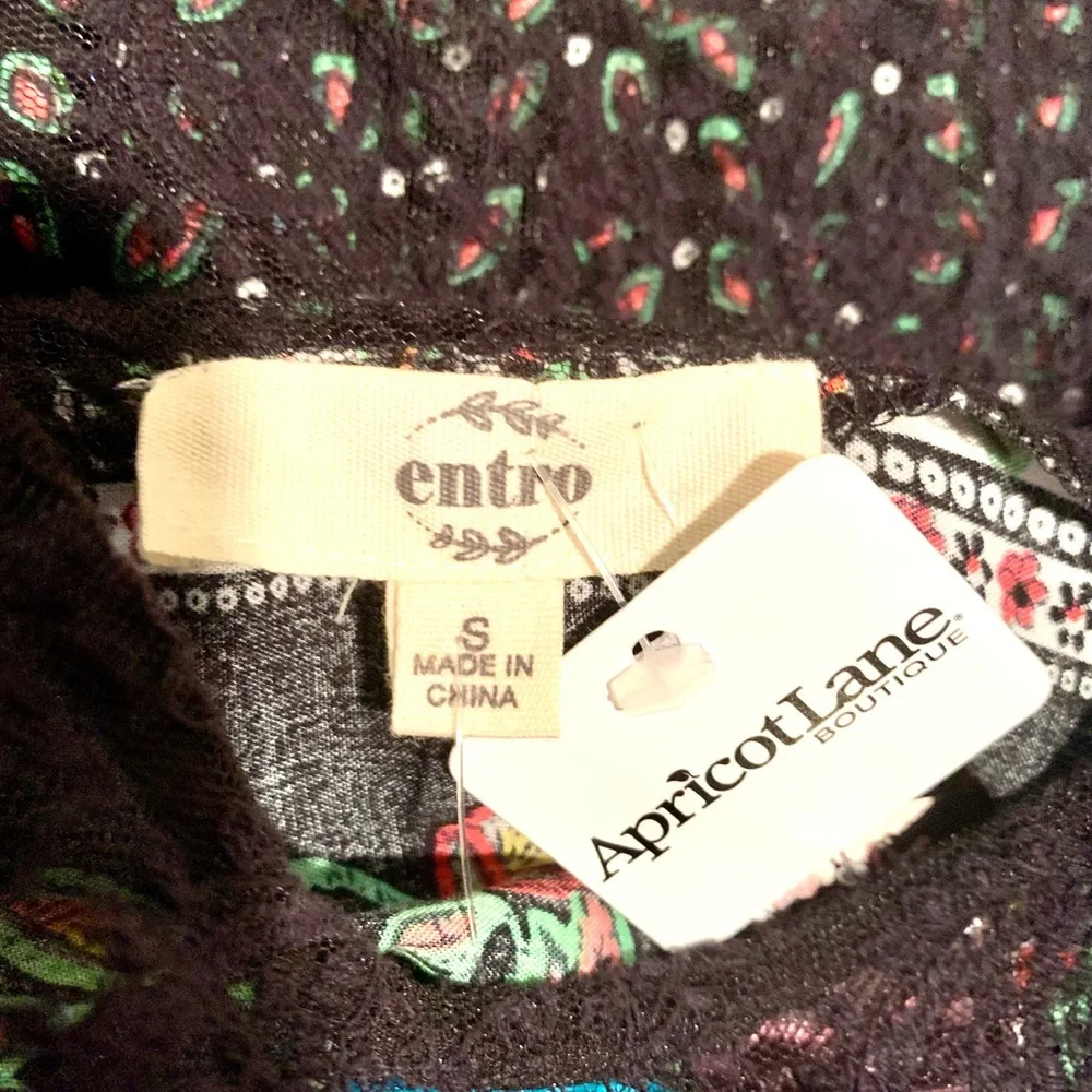 Entro Apricot open lace Lane Top / Dress , Size S - Picture 3 of 4